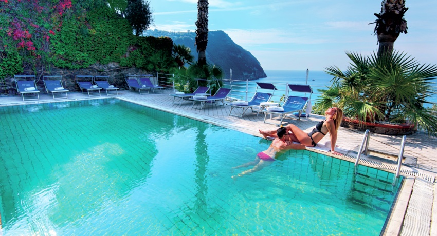 Sorriso Pool 24h (2) - Hotel Sorriso Thermae Resort & Spa